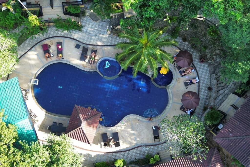 Beautiful Pool House Privatunterkunft